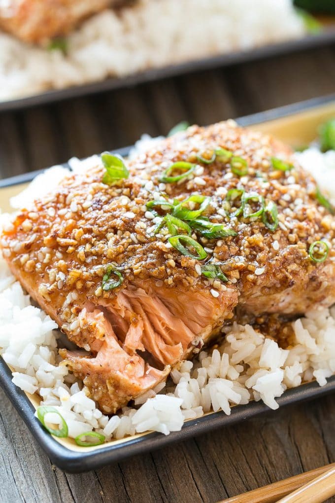 Minute Healthy Almond Crusted Salmon with Honey Garlic
